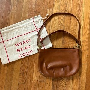 Clare V Moyen Messenger